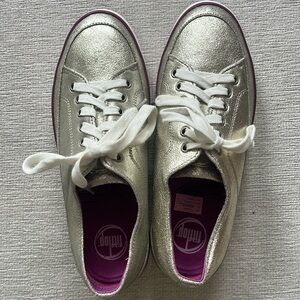 FitFlop Sneaker Super T Crackle Women’s US 7 / EU 38